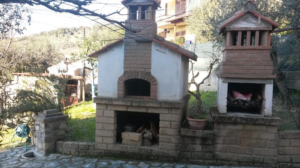 Апартаменты Casa Di Giulia Санта-Луче Экстерьер фото